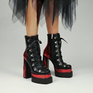 Women’s silver flames printing high-heeled